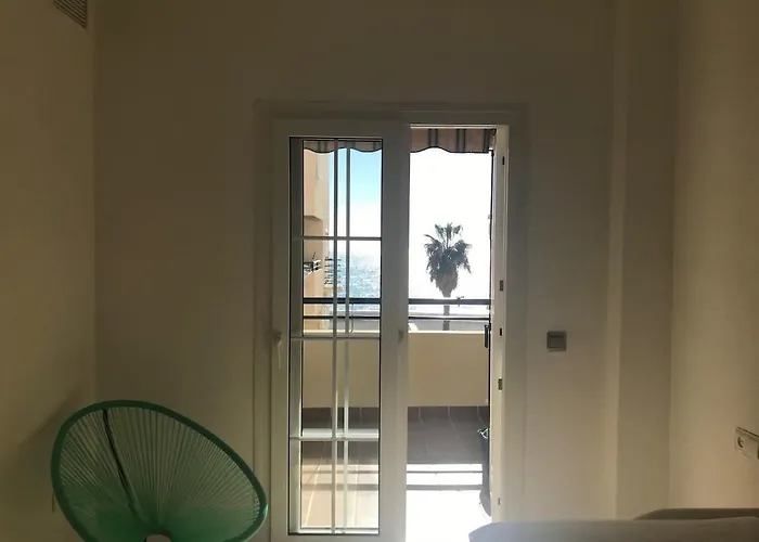 Espectacular Residencial En 1A Linea Con Piscina